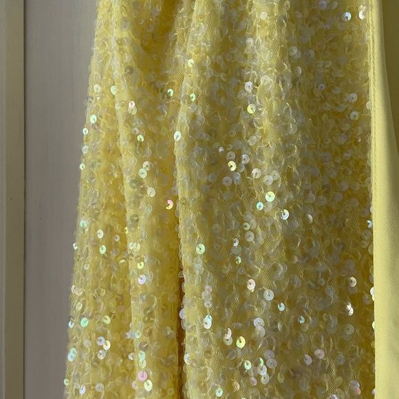Notes du Nord Sequined Yellow Blouse - Picture 9 of 9